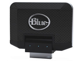 Mikey is stereo condenser mic for iPod